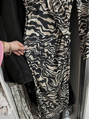 Trendyol & Milla Zebra elbise
