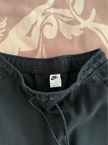 m Beden nike tech fleece eşofman altı