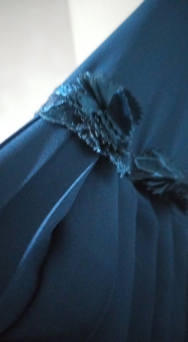 Lacivert Pilili Uzun Kollu Abiye Elbise - Görsel 2