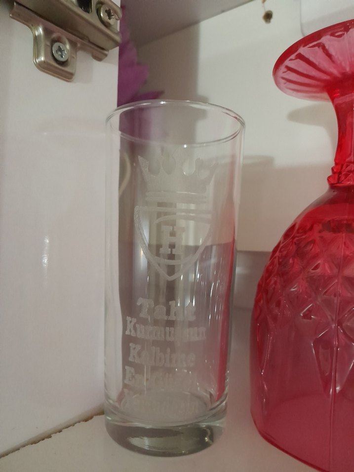 Bordo Taht İşlemeli İnce Bardak - Görsel 2