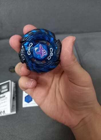  Beyblade