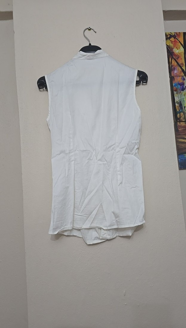 Kadın Beyaz Kolsuz Keten Gömlek - Görsel 4