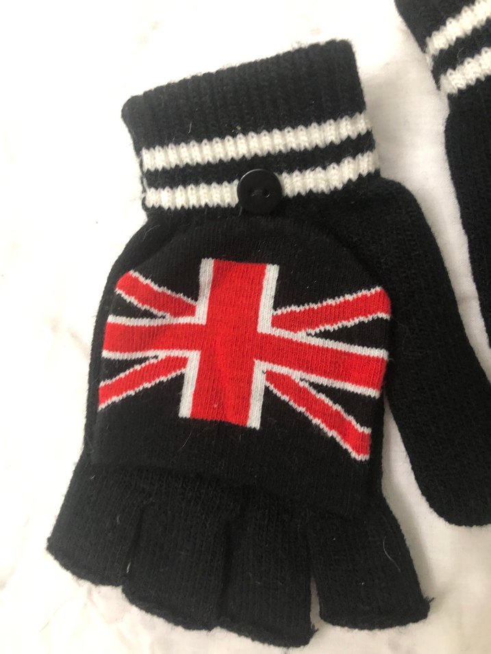 Siyah Örgü Parmaksız Çocuk eldiven - Görsel 2