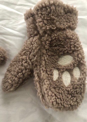 Kız veya erkek Çocukları İçin Kürklü Bej Eldiven - Görsel 2