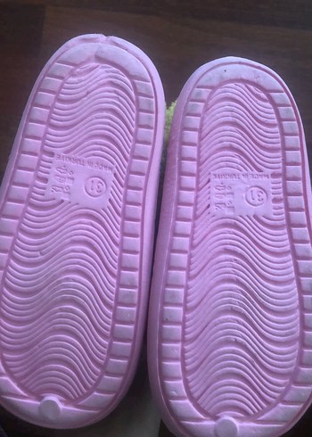 Kızlar için renkli, kürklü sıcak terlik - Görsel 4