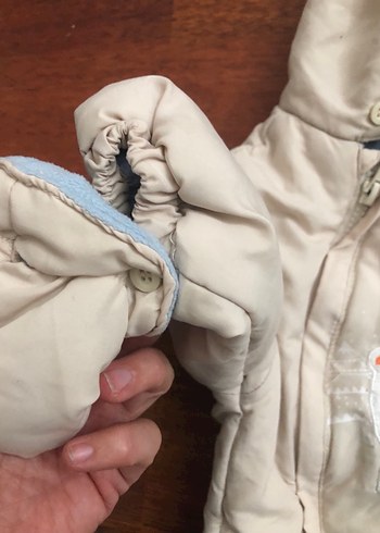 Kız Bebek Beyaz Kapüşonlu Tulum - Görsel 3