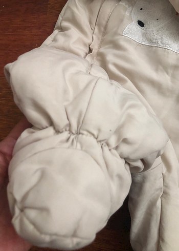 Kız Bebek Beyaz Kapüşonlu Tulum - Görsel 4