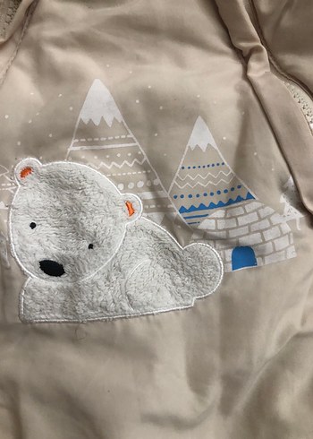 Kız Bebek Beyaz Kapüşonlu Tulum - Görsel 2