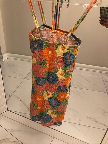 s Beden çeşitli Renk Zara çiçek desenli ip askılı mini elbise