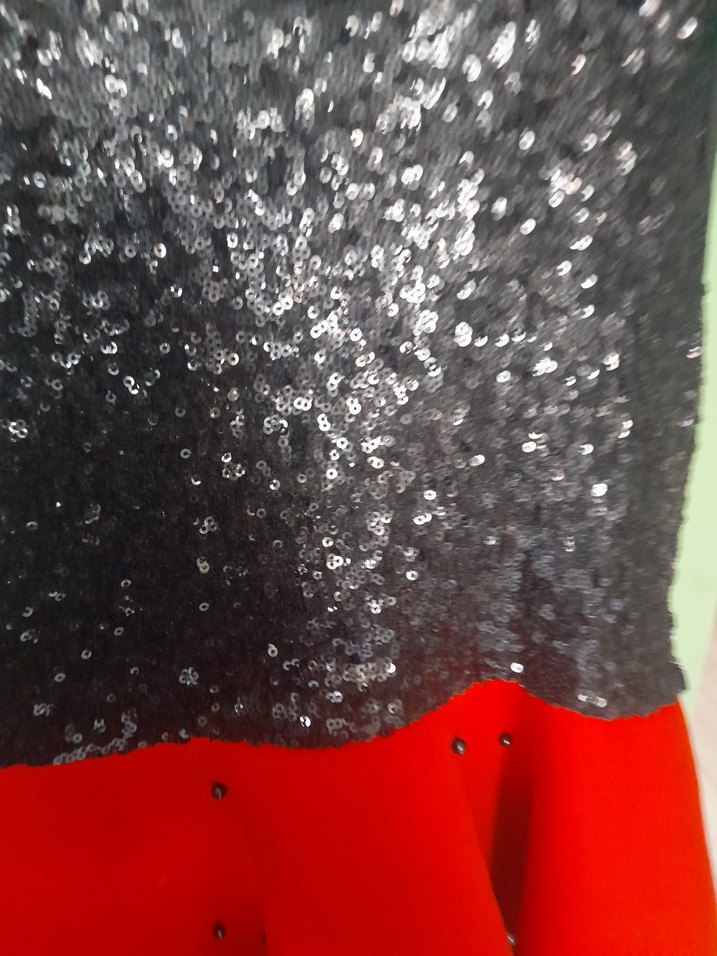 Kız Çocuk Siyah Kırmızı Kabarık Etekli Elbise - Görsel 5