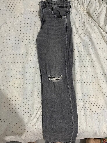 36 Beden Pull&bear gri jean