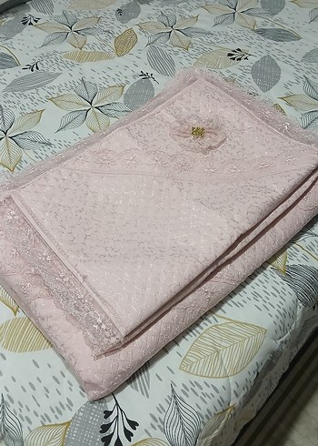 Nakışlı Pastel Pembe Yatak Örtüsü Seti - Görsel 2