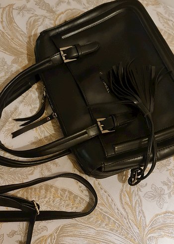 Siyah Parlak Deri Fermuarlı Kadın Çanta - Görsel 8