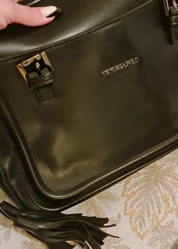 Siyah Parlak Deri Fermuarlı Kadın Çanta - Görsel 13