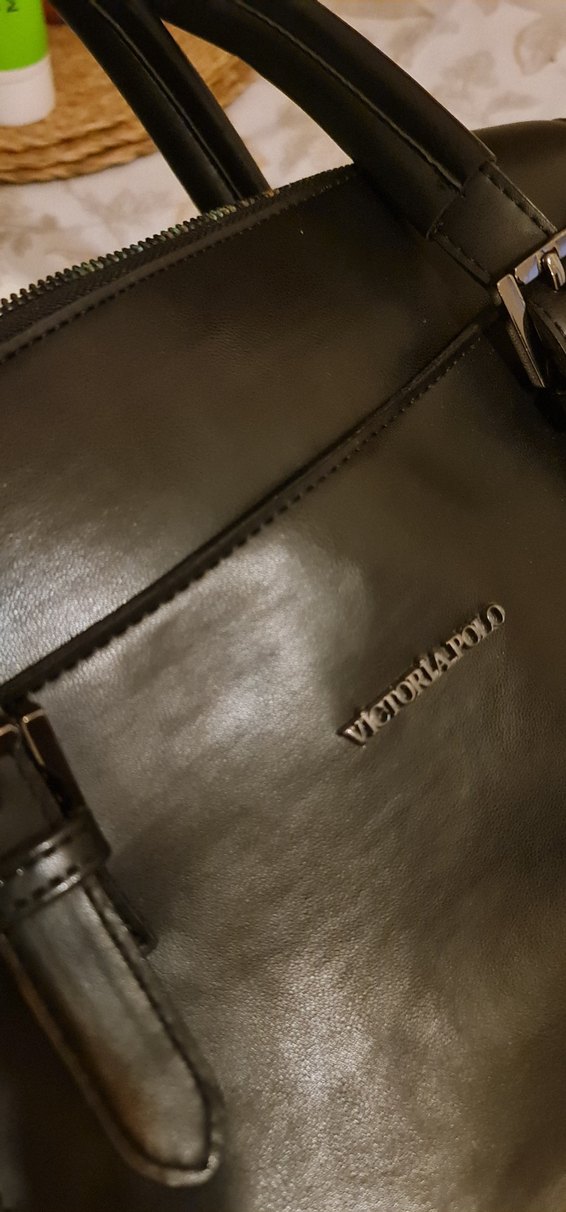 Siyah Parlak Deri Fermuarlı Kadın Çanta - Görsel 5