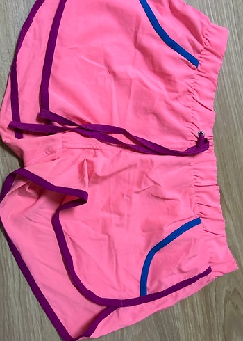 LC Waikiki Pembe Elastik Bel Midi Şort