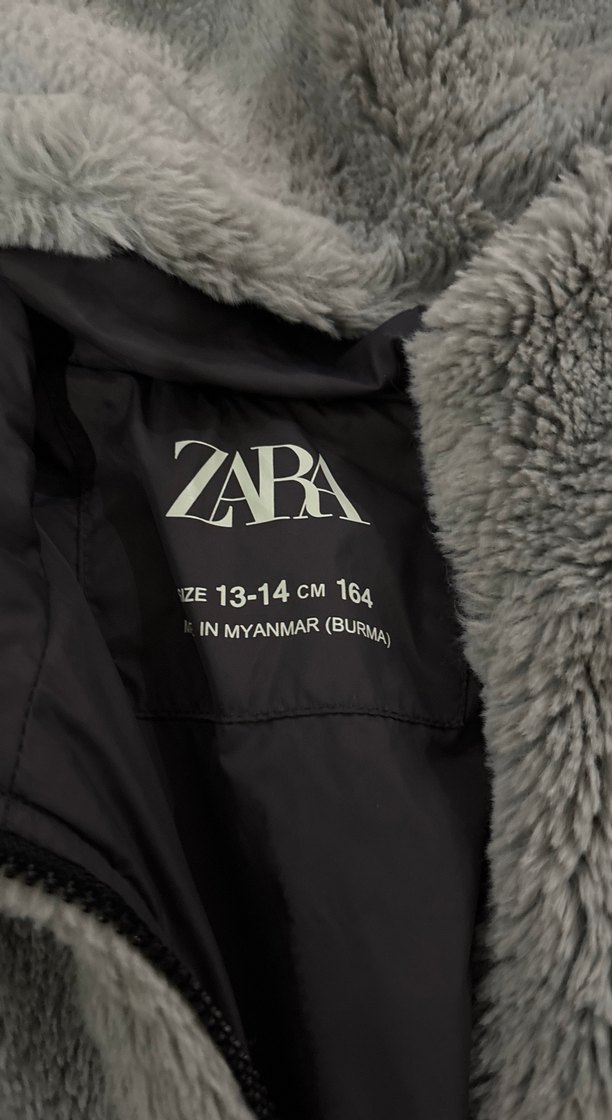 Zara Kapüşonlu Kadın Kışlık Peluş Mont - Görsel 2