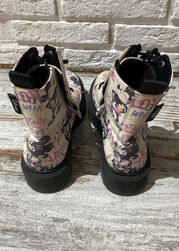 Pastel Renkli disney mini mouse baskılı Kadın Bot - Görsel 2