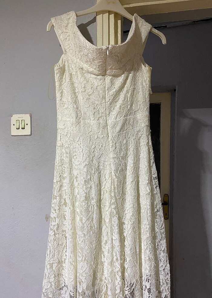 Beyaz Dantelli Abiye - Görsel 3