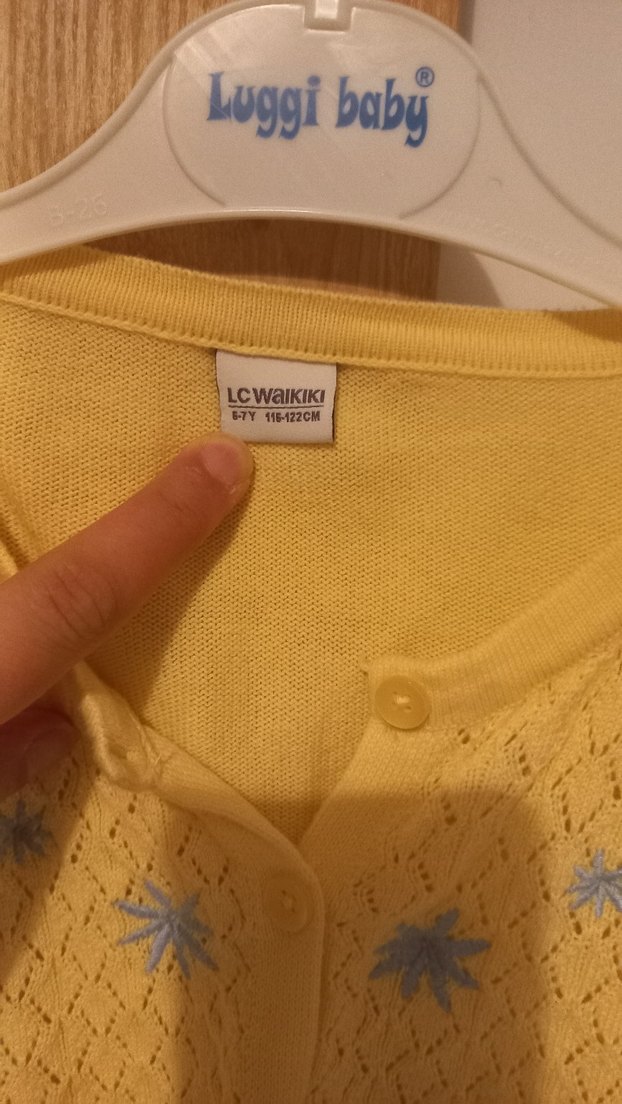 Sarı Nakışlı Kız Triko Hırka - Görsel 3