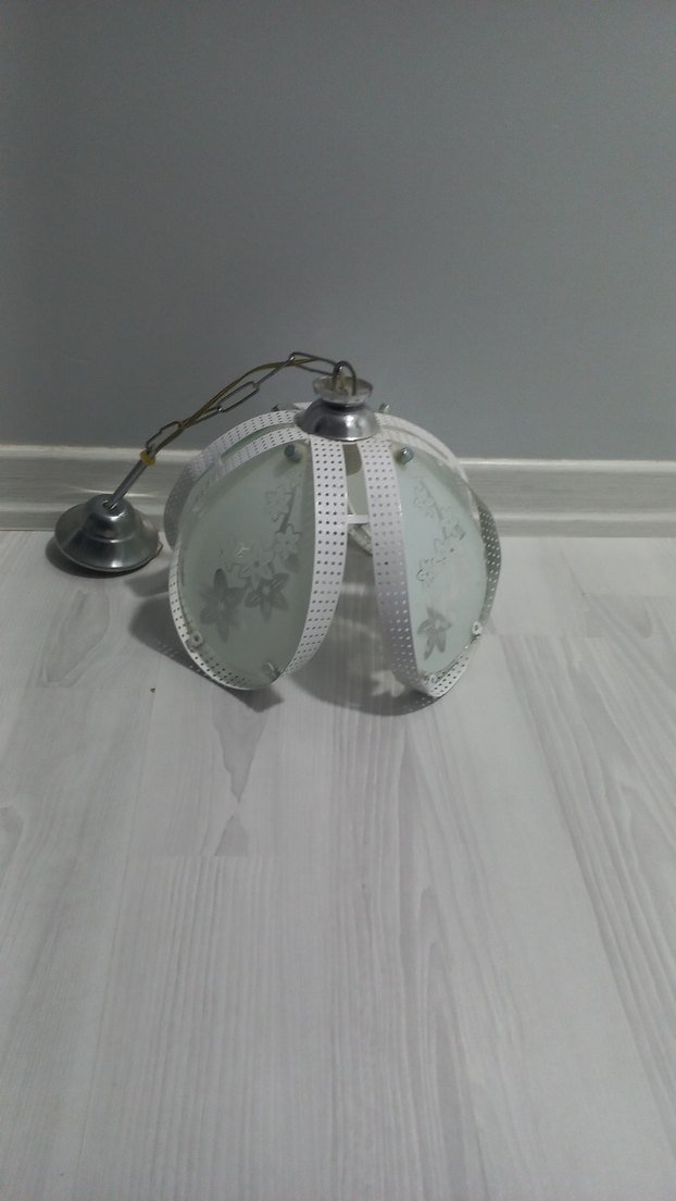 Beyaz Çiçek Desenli Sarkıt avize 
 Lamba - Görsel 3