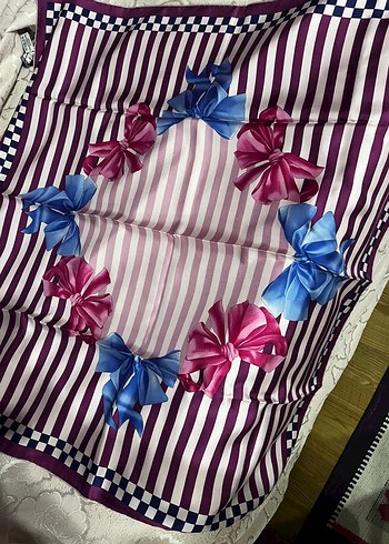 Vakko eşarp - Görsel 3