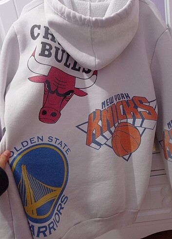 NBA baskılı sweatshirt 