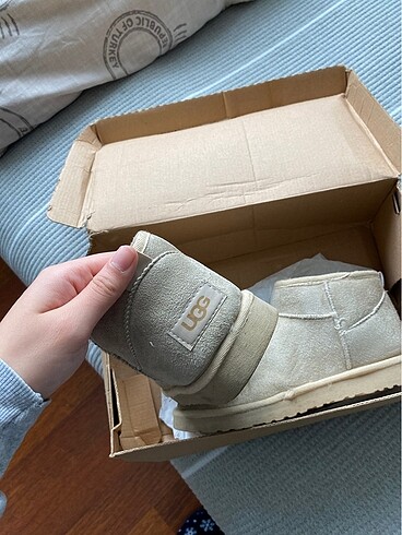 Ugg ugg bot