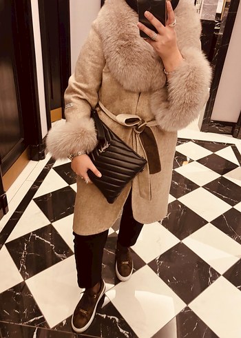 Bej Süet Uzun Kürklü Kadın Kaban - Görsel 8