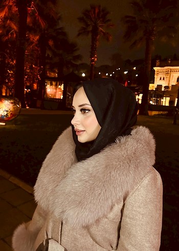 Bej Süet Uzun Kürklü Kadın Kaban - Görsel 4