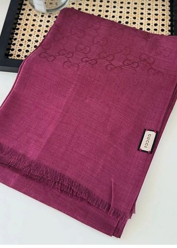 Siyah İpek  Kadın Şal - Görsel 3