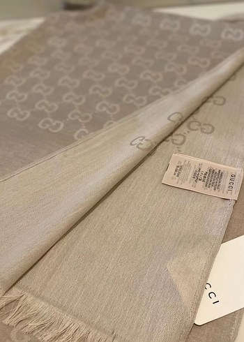 Siyah İpek  Kadın Şal - Görsel 2