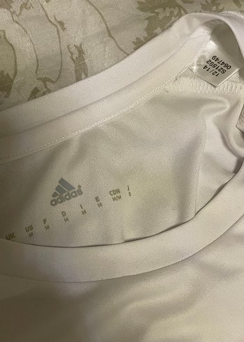 Adidas Tişört M beden sıfır ayarında - Görsel 6