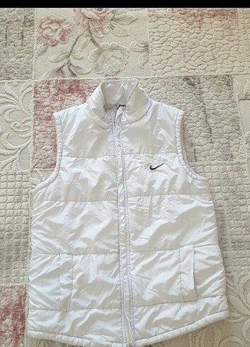 Nike yelek
