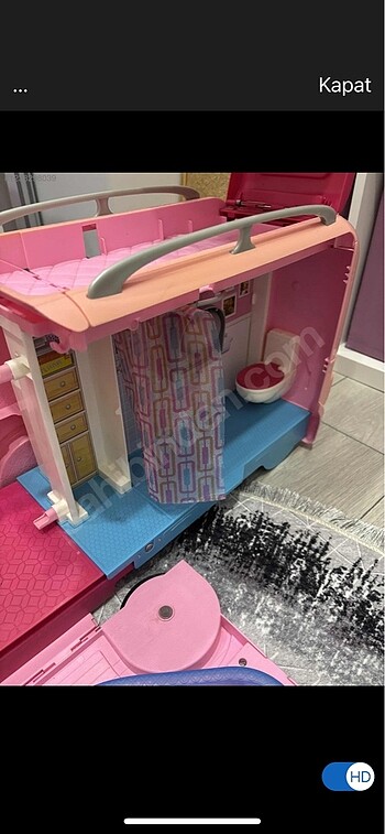 Beden Barbie Karavan