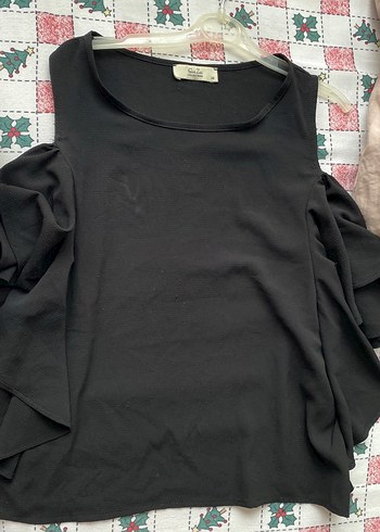 Siyah Volanlı Kolsuz Bluz - Görsel 4