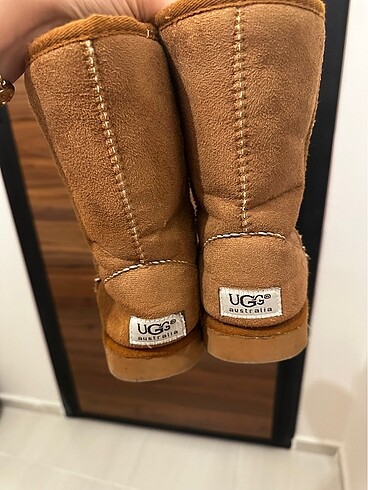 Ugg Ugg midi tüylü bot