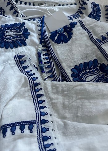 l Beden beyaz Renk Uzun Kollu Nakışlı Zara Bohem Beyaz Bluz
