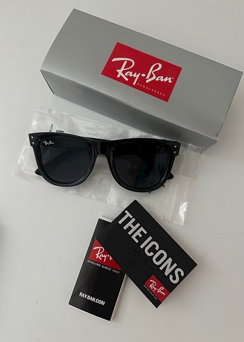Ray Ban