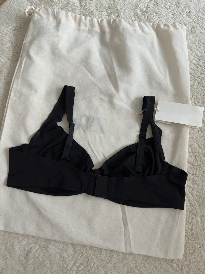 Siyah Minimalist Midi Sütyen - Görsel 4