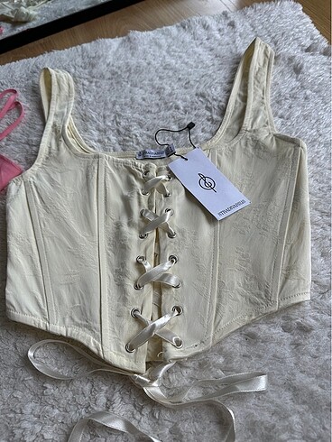Stradivarius korse