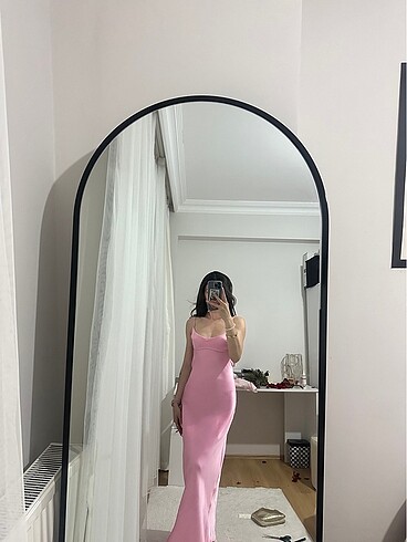Zara pembe elbise