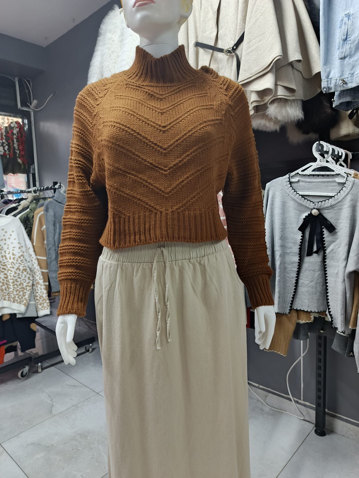 Bohem Tarz Yüksek Yakalı Örgü Kahverengi Kazak - Görsel 3