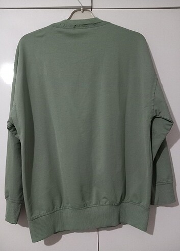 Yeşil sweatshirt 