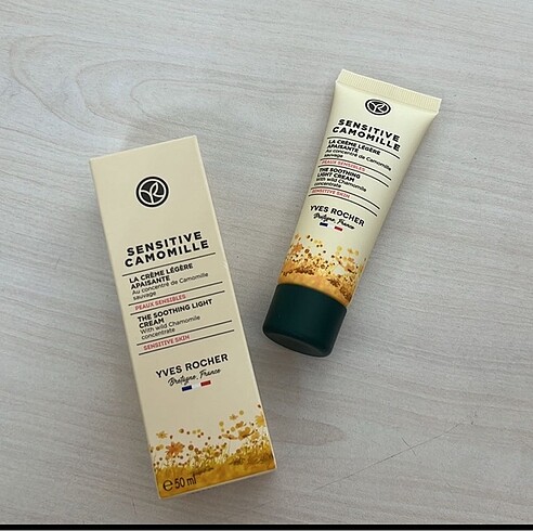 Yves Rocher SENSITIVE CAMOMILLLE(papatya özlü nemlendirici krem)