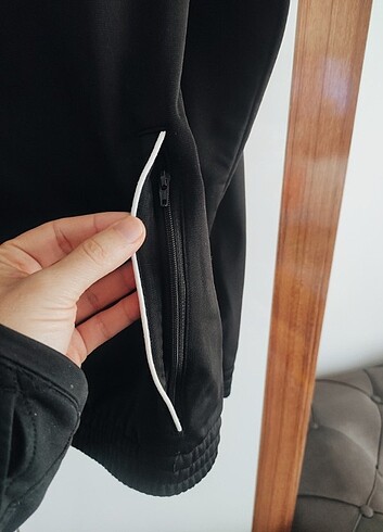 Adidas Fermuarlı Sweatshirt - Görsel 3