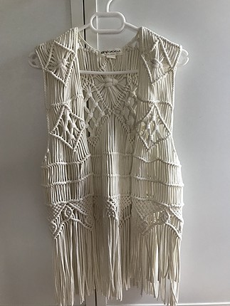 H&M Coachella Koleksiyonundan Makrome Yelek