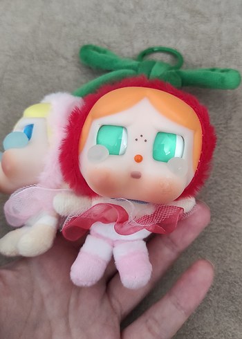 Beden Renk Cry Baby Cherry Anahtarlık