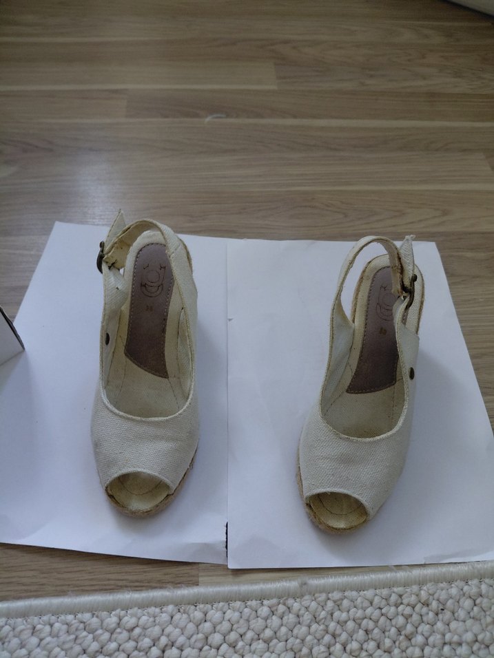 Kadın Beyaz Keten Dolgu Topuklu Sandalet - Görsel 2