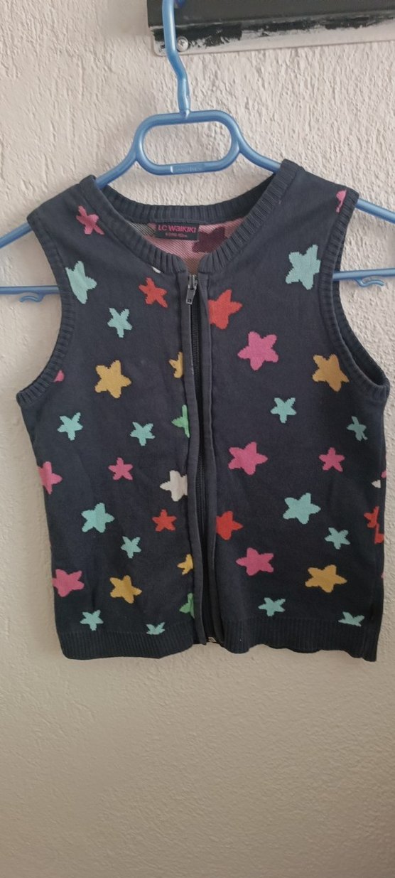 Kız Çocuk Renkli Yıldız Desenli Triko Yelek - Görsel 2